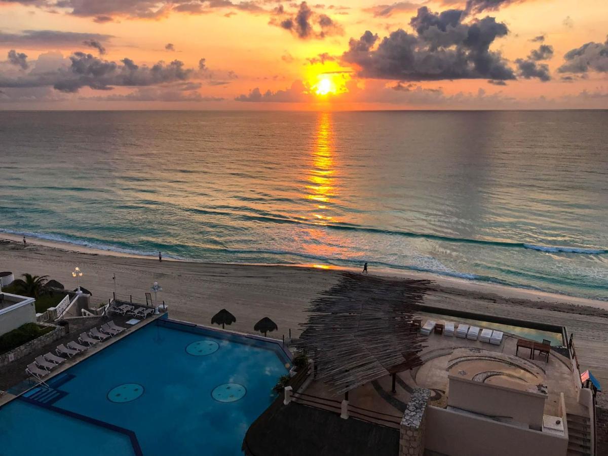 Bof Apartments Cancun Exterior photo