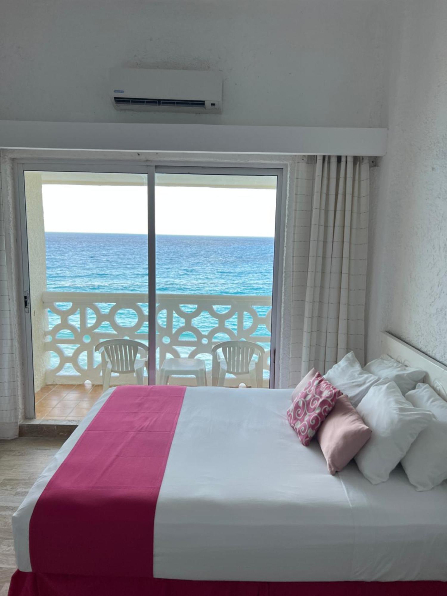 Bof Apartments Cancun Exterior photo
