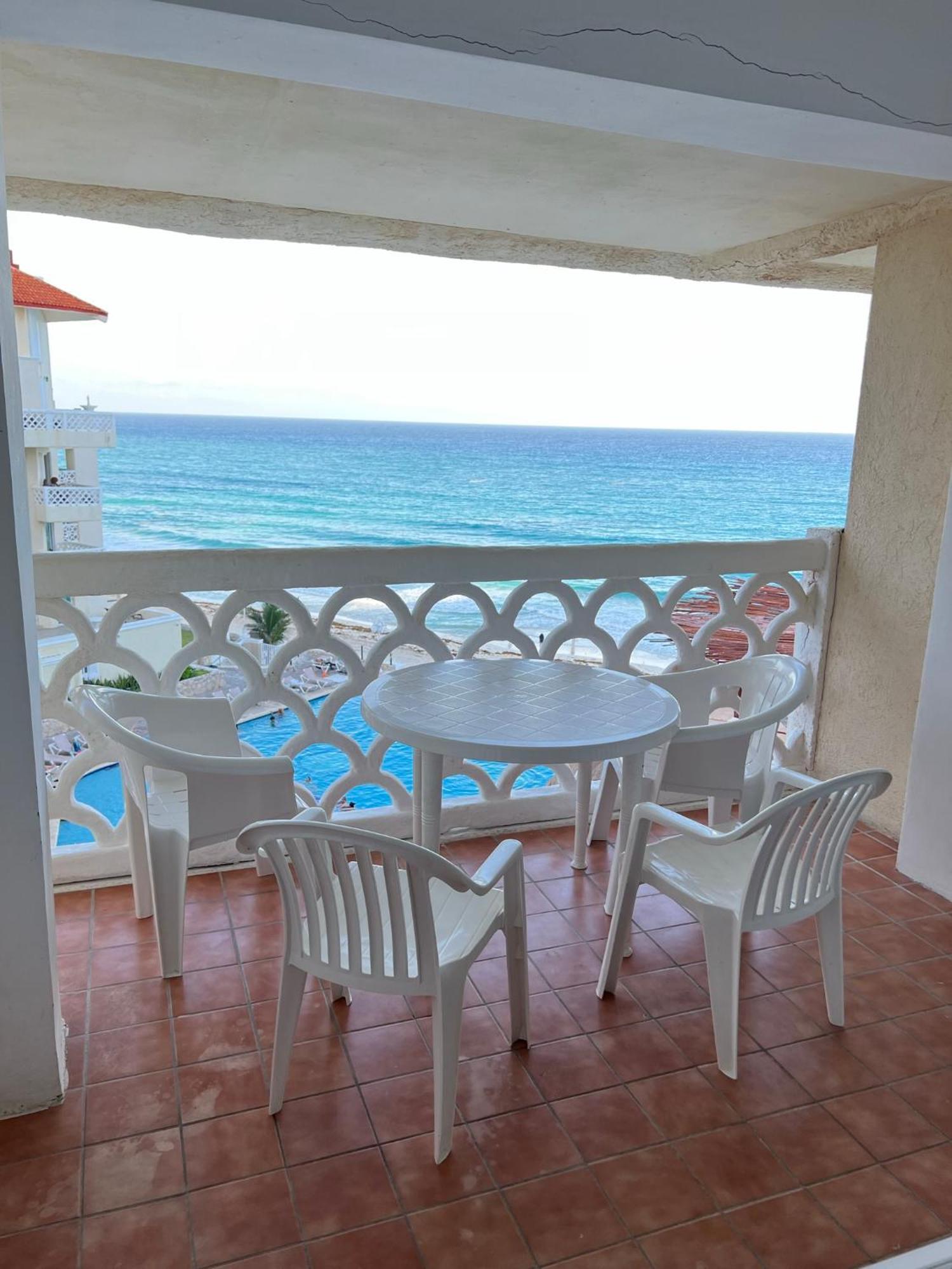 Bof Apartments Cancun Exterior photo