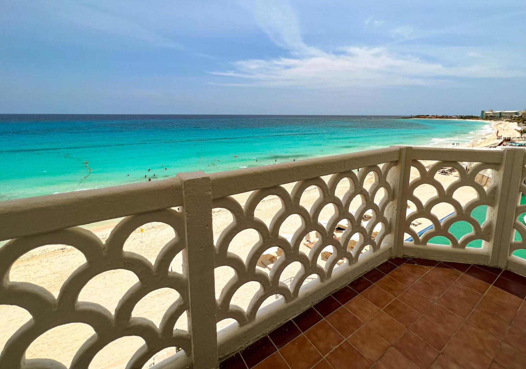 Bof Apartments Cancun Exterior photo